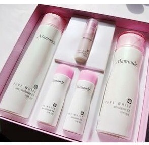 探秘化妝品批發(fā)新藍(lán)海 聚焦2折供貨的大家閨秀與思?jí)酐惼放萍用? />
</span>
<span id=